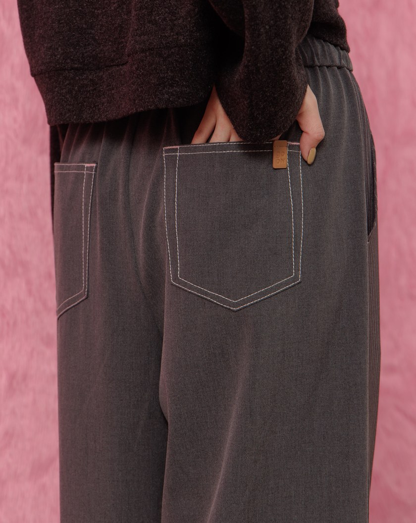 Q彈抗皺條紋休閒西裝寬褲(兩色)