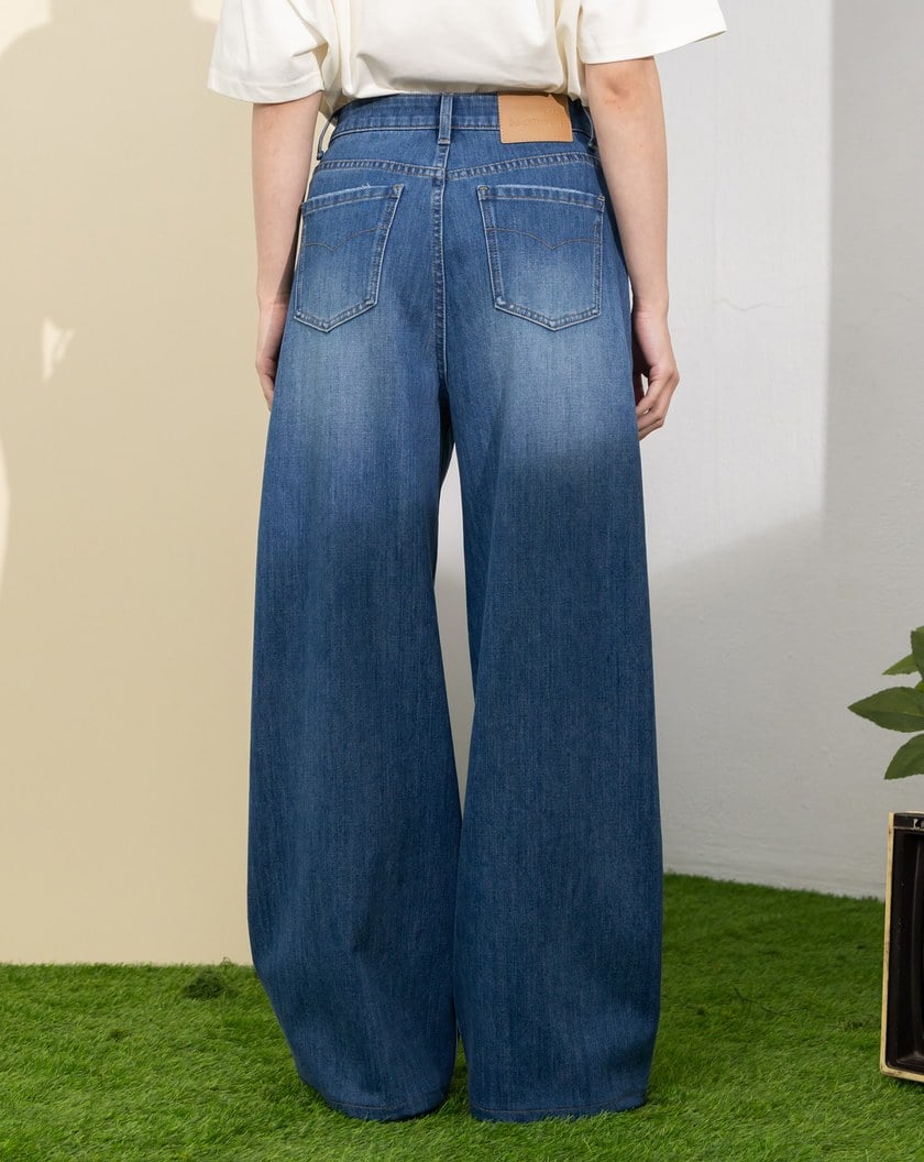 好比例四面彈顯瘦中線刷色牛仔直筒褲