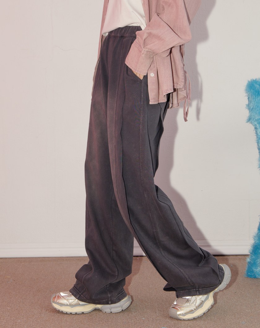 A｜水洗刷白微繭型寬褲