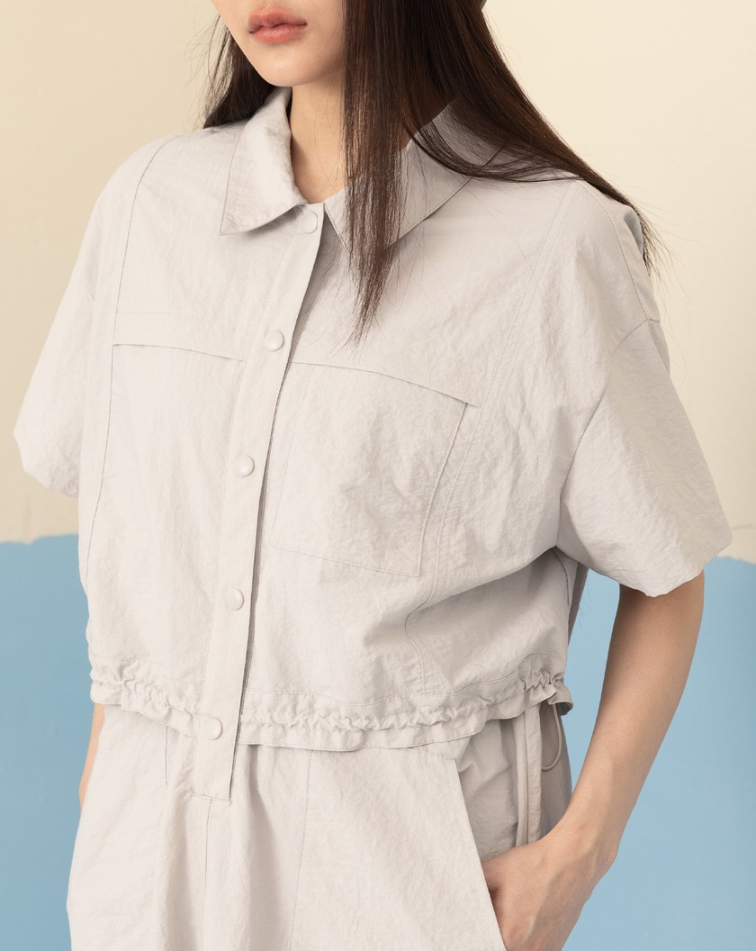 微皺感假兩件抽繩工裝風洋裝(兩色)