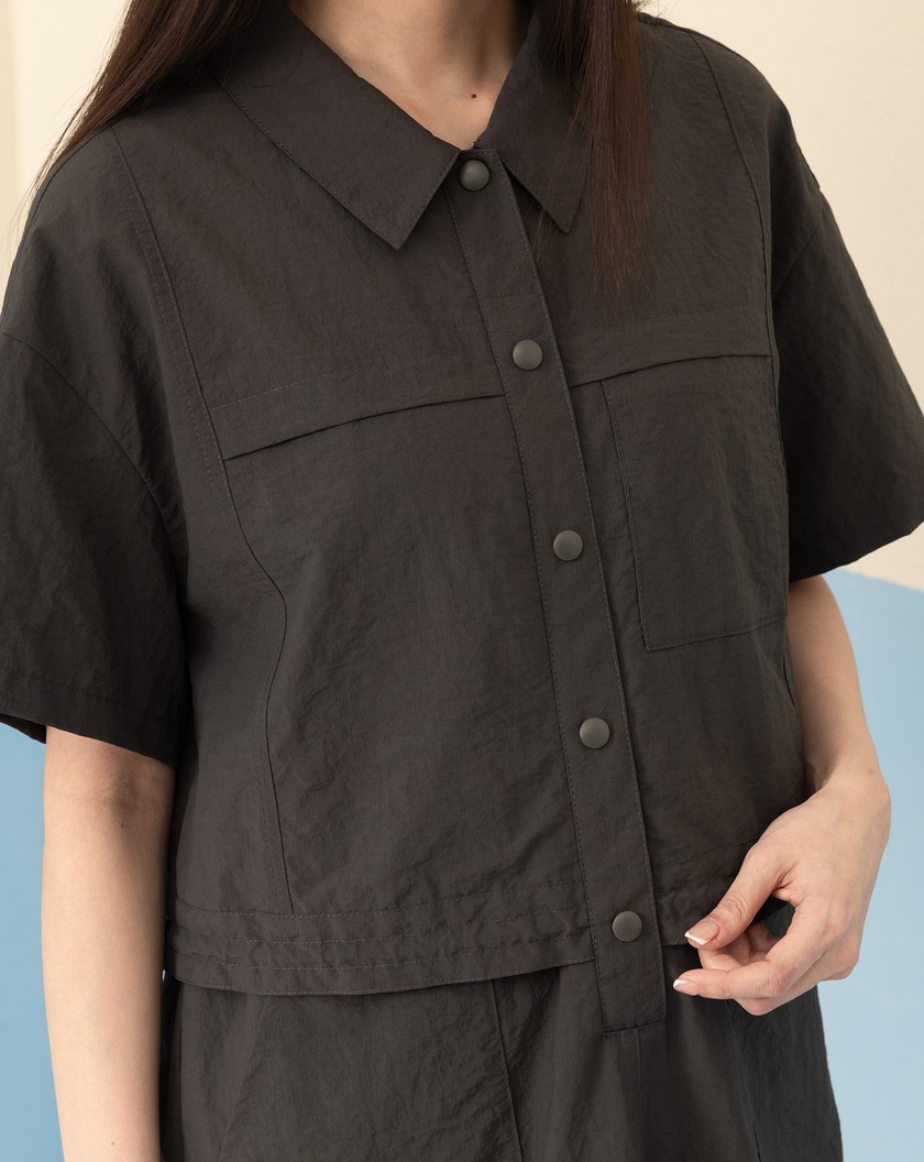 微皺感假兩件抽繩工裝風洋裝(兩色)