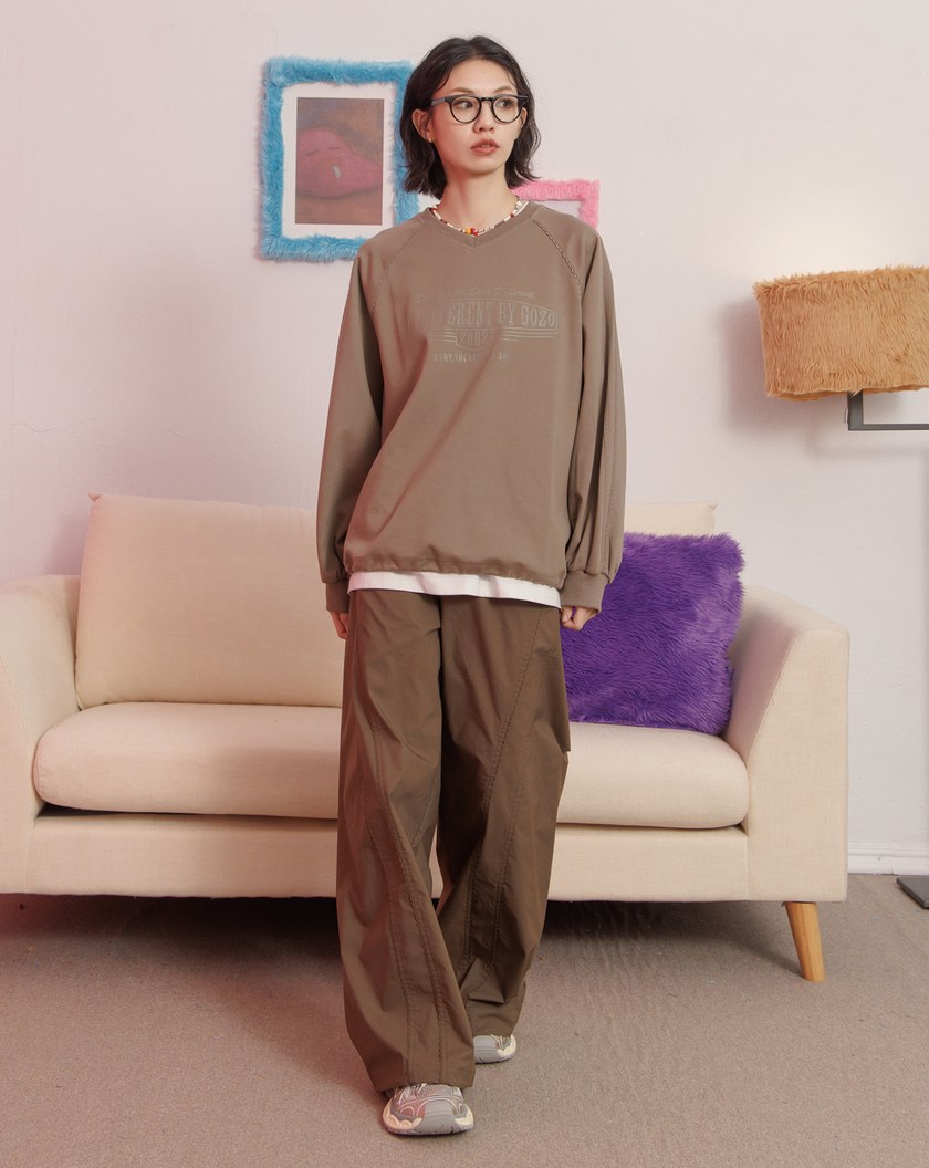 蕾絲滾邊V領抽繩大學T(兩色)