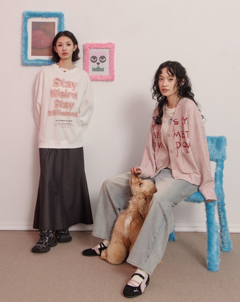 毛茸茸立體感印花寬鬆大學T(兩色)