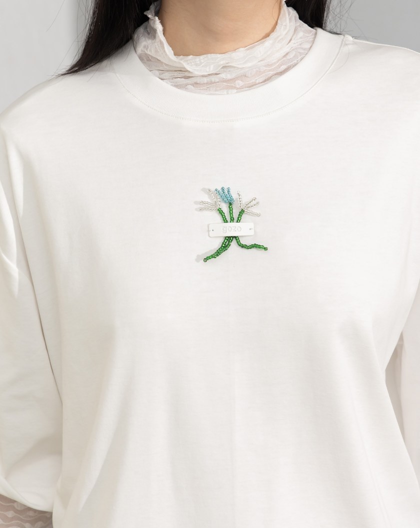 縫珠花束造型金屬絲T恤(兩色)