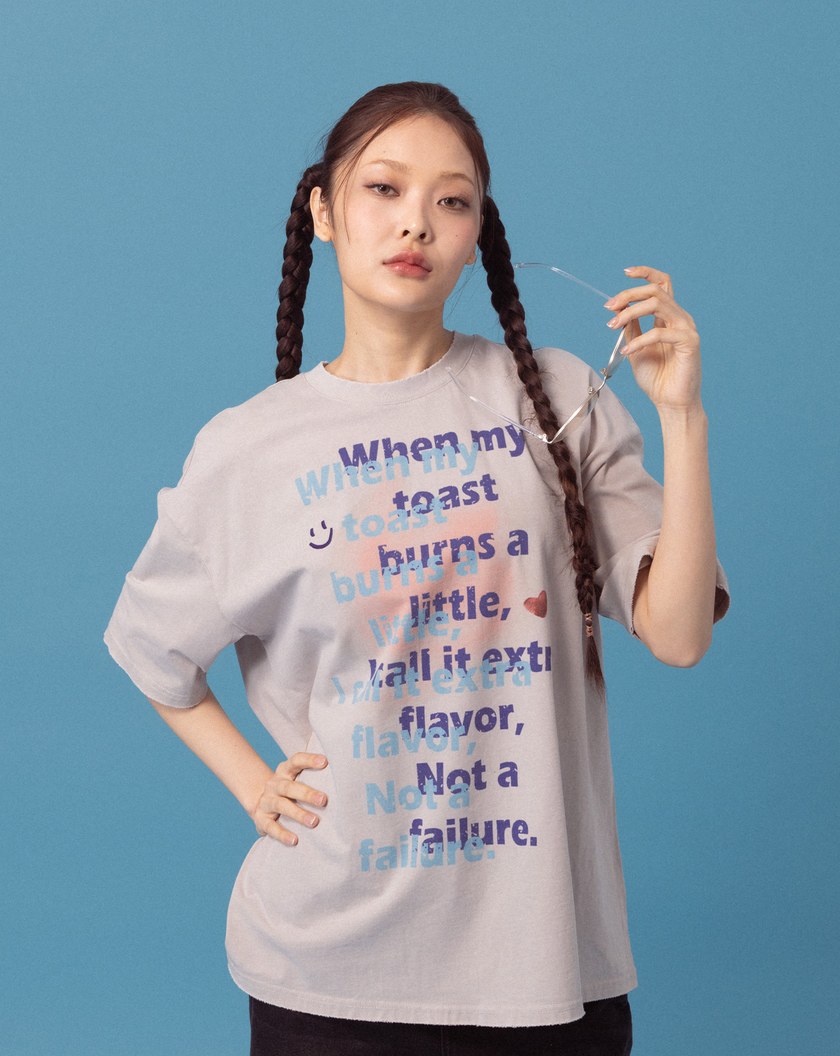 A｜烤吐司趣味噴印寬鬆T恤(兩色)