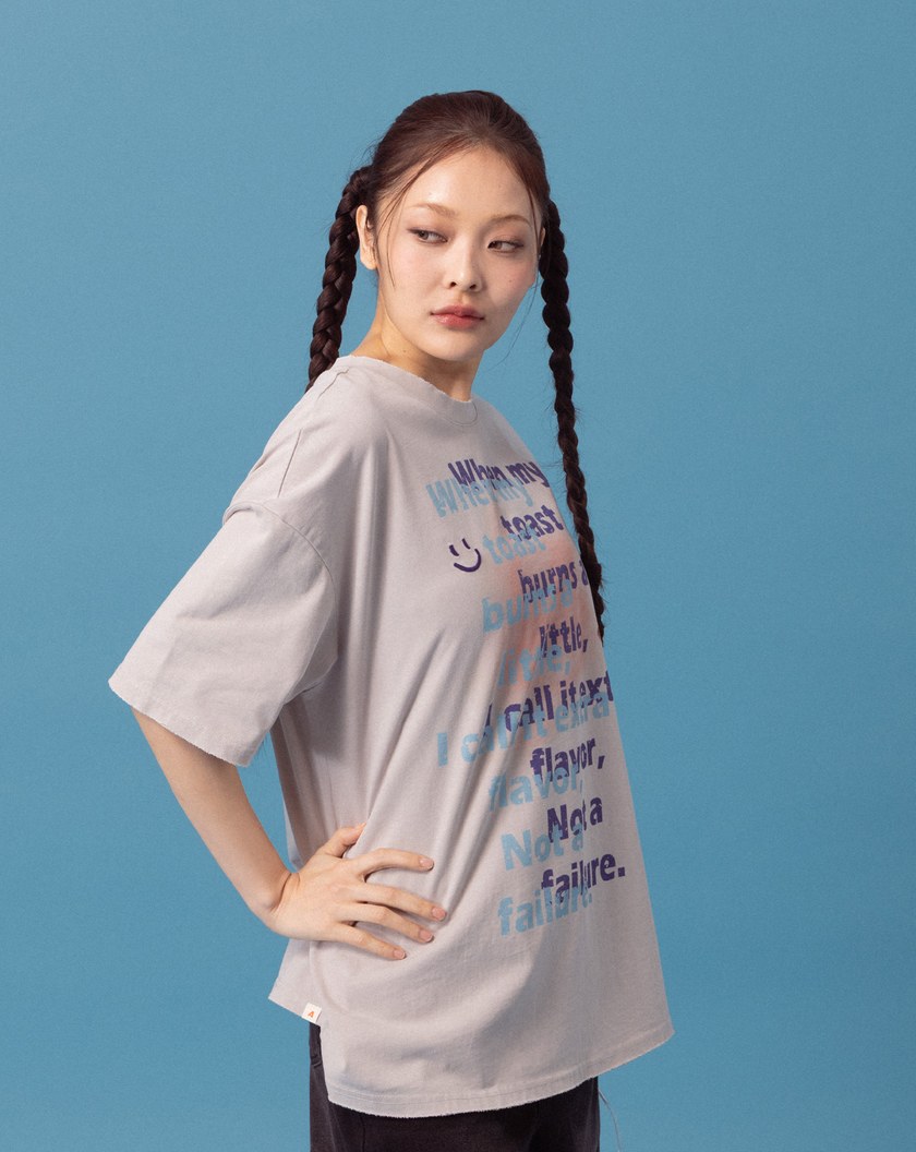 A｜烤吐司趣味噴印寬鬆T恤(兩色)