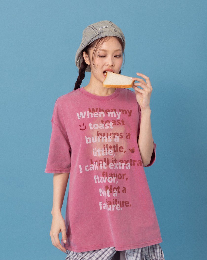 A｜烤吐司趣味噴印寬鬆T恤(兩色)