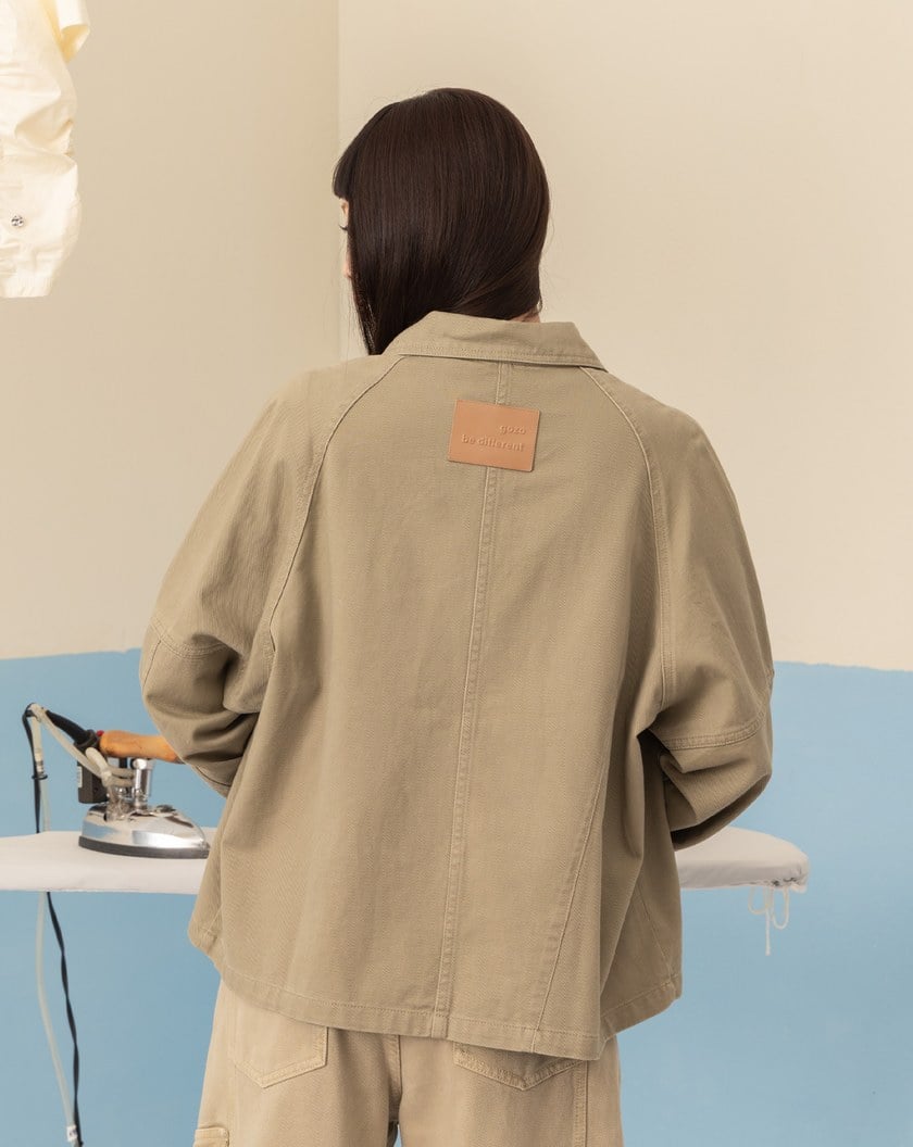 純棉配色壓線剪接外套