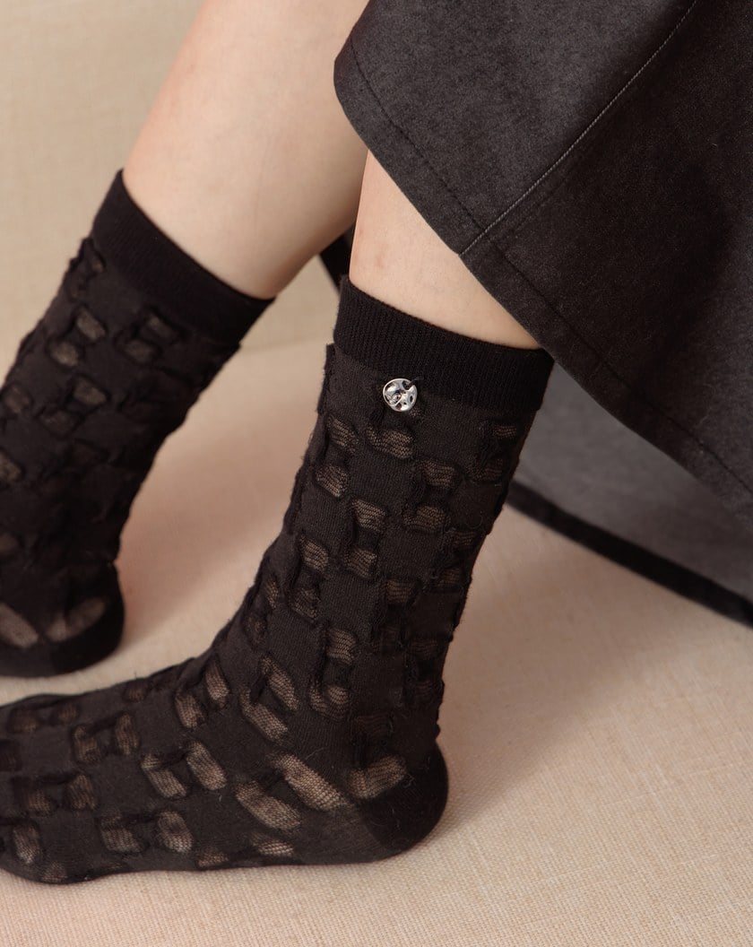 透膚鏤空緹花長襪(兩色)