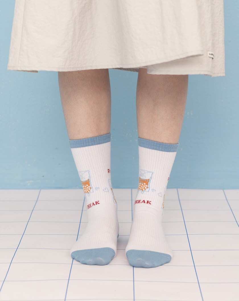 珍奶補給QQ撞色長襪(兩色)