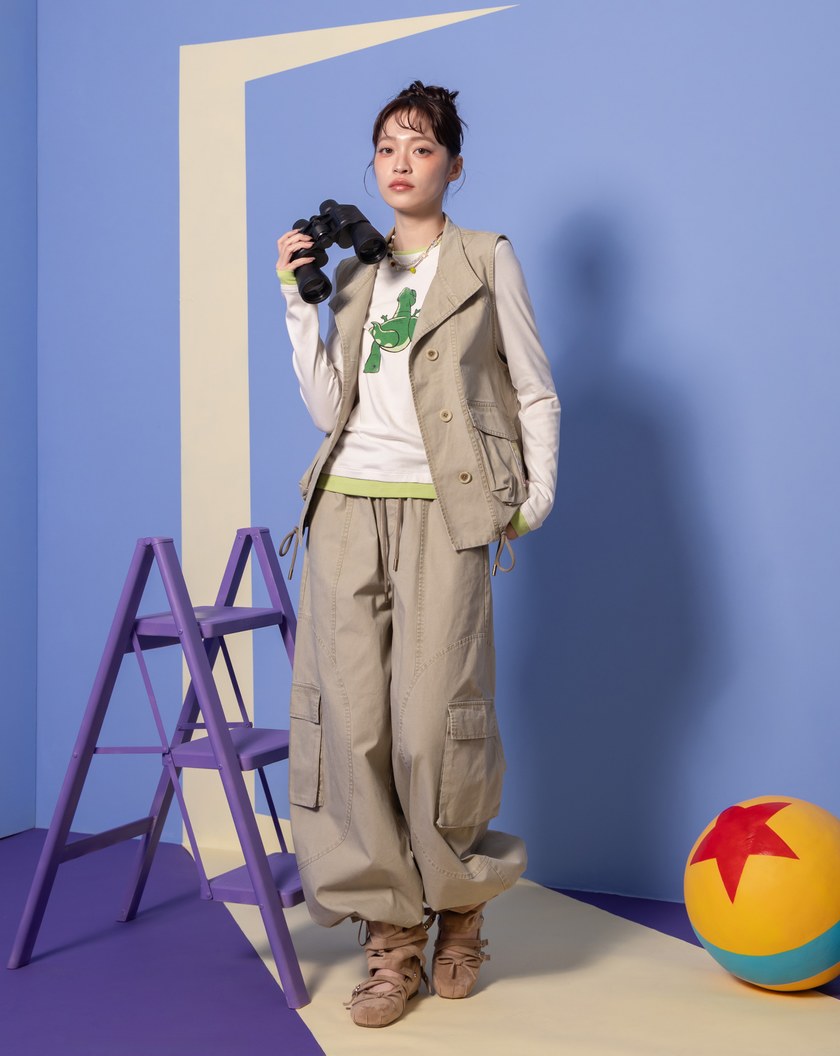 PIXAR系列 抱抱龍躲貓貓 假兩件雙層配色彈性內搭上衣