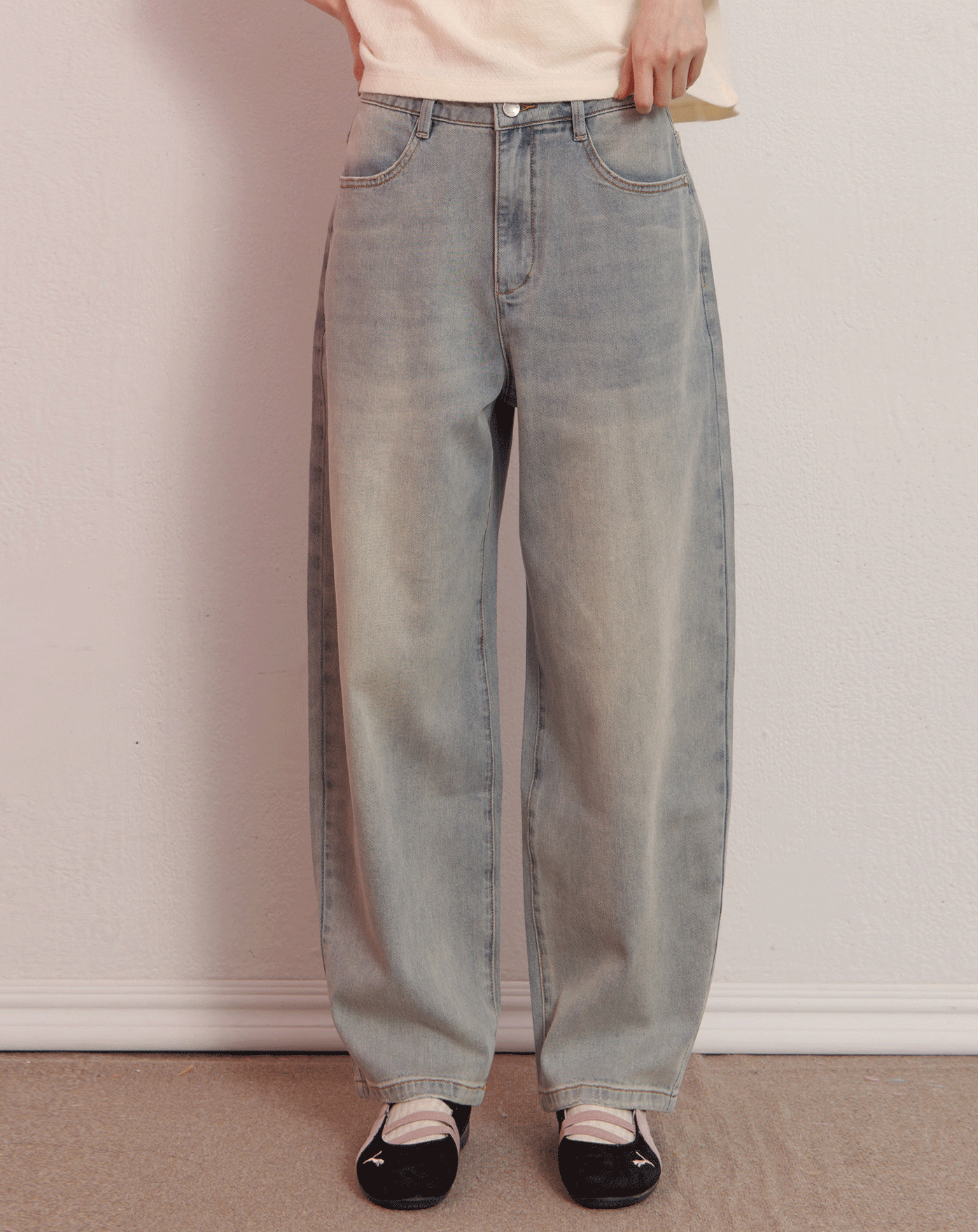 標語鋼印繭型牛仔褲(兩色)