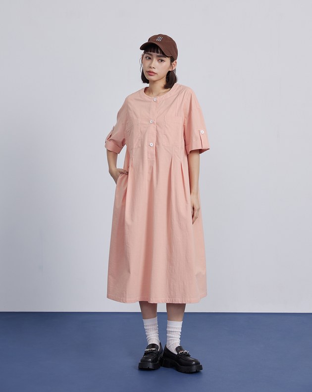 ➤壓線雙口袋打褶造型洋裝(兩色)