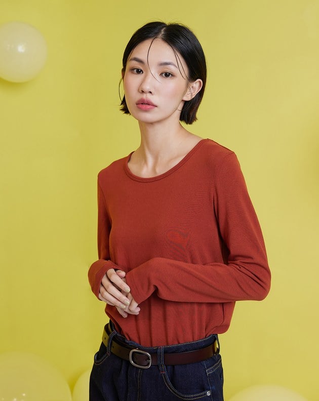 ◢HOT柔軟發熱圓領長袖上衣(兩色)