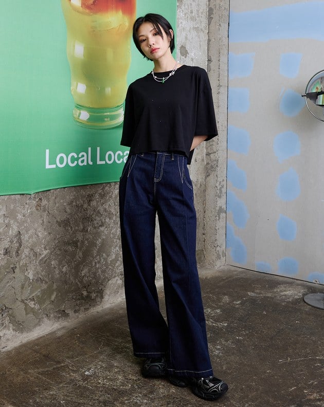 預購◢3.0 零著感Q彈打褶牛仔寬褲(深藍)