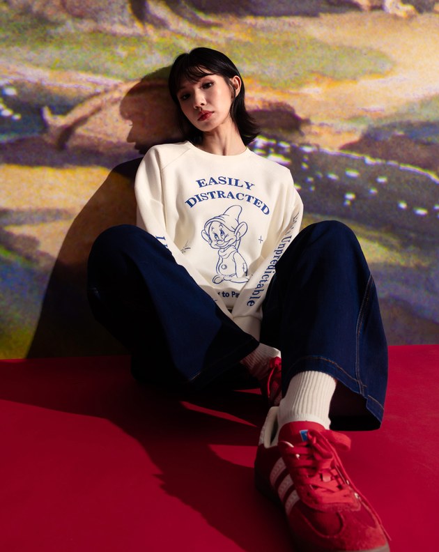 迪士尼系列 糊塗蛋發呆磨毛寬鬆大學T(兩色)