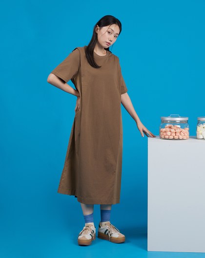 立體肩線拼接造型洋裝(兩色)