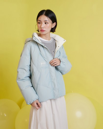 ➤刺繡配色壓紋連帽羽絨外套(三色)