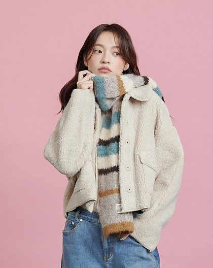 QQ毛翻領寬袖短版外套(兩色)