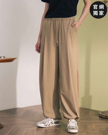 ➤抽繩可調節褲腳透氣運動長褲(兩色)