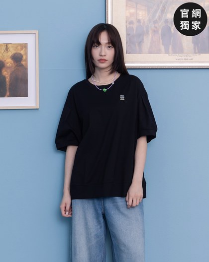 ➤gozo三次方繡花澎袖涼感T恤(三色)