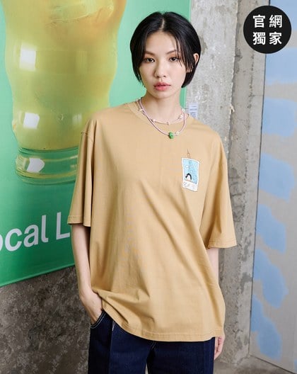 ➤出遊拍立得印花寬鬆純棉T恤(兩色)
