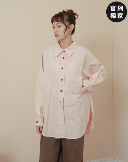 ➤撞色鈕釦造型口袋長版襯衫(兩色)