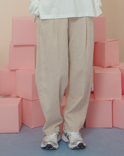 顯瘦剪接水洗腰頭抽鬚廓型褲(兩色)