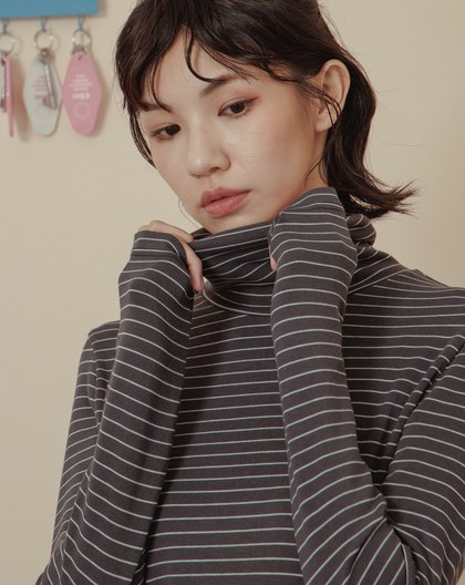 發熱羊絨彈力內搭高領上衣(四色)