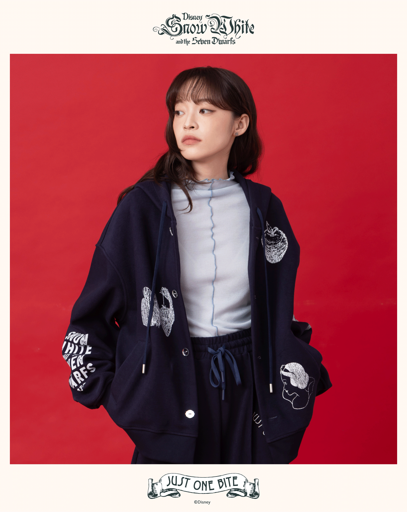 迪士尼系列 魔鏡啊~魔鏡魔法釦刷毛連帽外套(兩色)