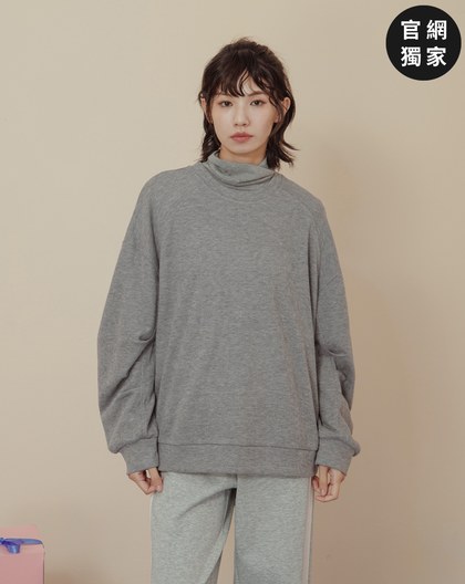 ➤造型打褶袖坑條大學T(兩色)