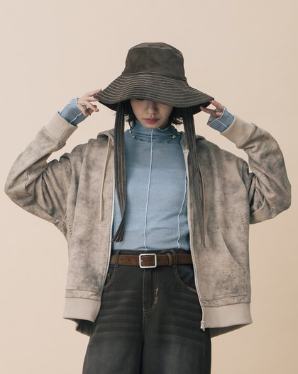 A｜仿麂皮配色壓線寬綁帶漁夫帽(兩色)