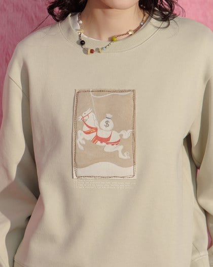 ➤【新年限定】馬上有錢布章刺繡大學T(兩色)