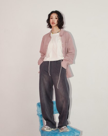 A｜水洗刷白微繭型寬褲