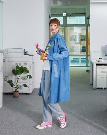 顯瘦深淺拼接牛仔風衣外套