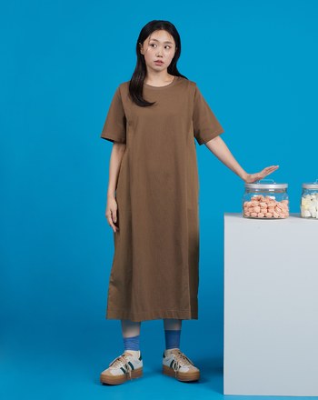 立體肩線拼接造型洋裝(兩色)