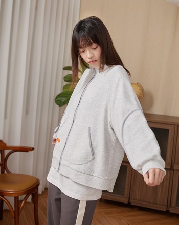 gozo三次方配色邊立領運動外套(兩色)