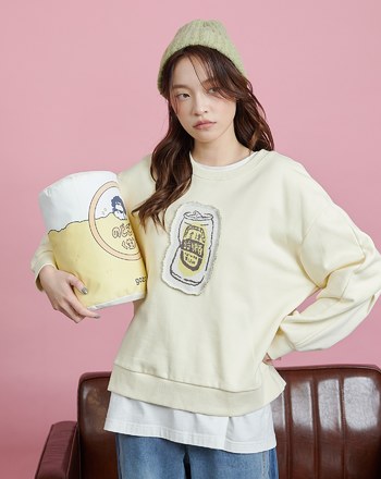 台台啤酒毛衣織片大學T(兩色)