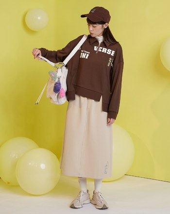 標語造型剪接拉鍊polo領上衣(兩色)