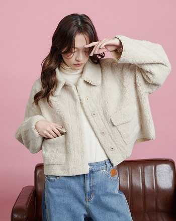 QQ毛翻領寬袖短版外套(兩色)