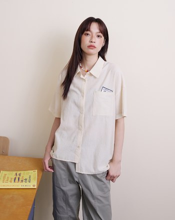 復古趣味設計不對稱下擺條紋短袖襯衫(兩色)