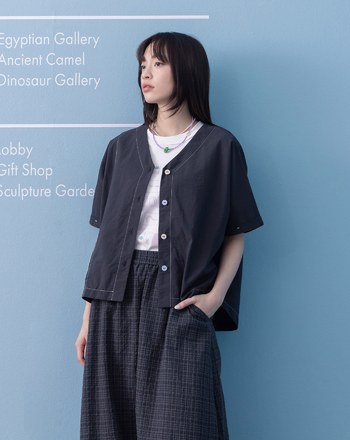 ➤配色鈕扣開襟連袖上衣(兩色)