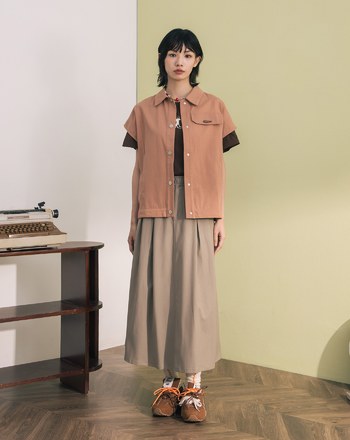 ➤率性剪接口袋落肩襯衫(兩色)