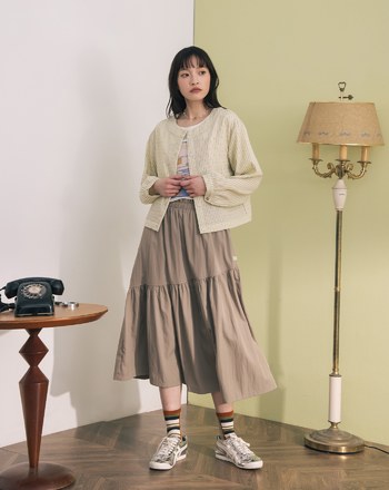 ➤斜邊造型抓褶蛋糕裙(兩色)