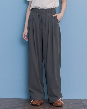 抗UV抗皺鬆緊涼感西裝褲(兩色)