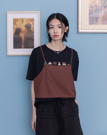 針織背心刺繡火山甜點兩件式T恤(兩色)
