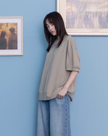 ➤gozo三次方繡花澎袖涼感T恤(三色)