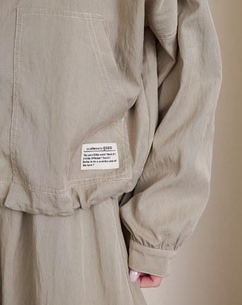 涼感天絲大口袋下擺抽繩外套(兩色)