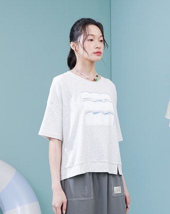 海浪線條小開衩寬版T恤(兩色)