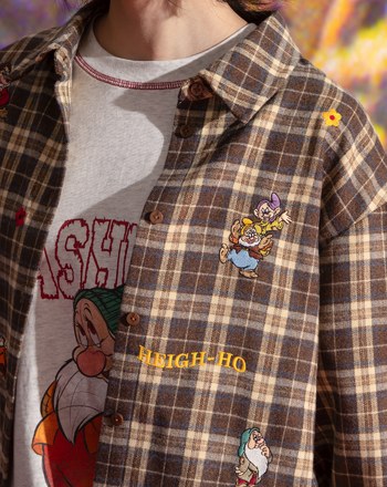 迪士尼系列 小矮人繡花復古格紋長袖襯衫(兩色)